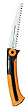 Fiskars Handsäge für frisches Holz, Grobzahnung, Sägeblattlänge: 16 cm, Einziehbar, Rostfreies Stahl-Sägeblatt, Schwarz/Orange, Xtract, SW73, Länge: 35 cm, 1000613